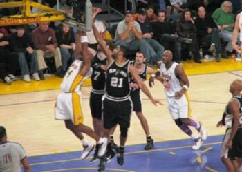Lakers vs. Spurs: High-Stakes Showdown in the City of Angels