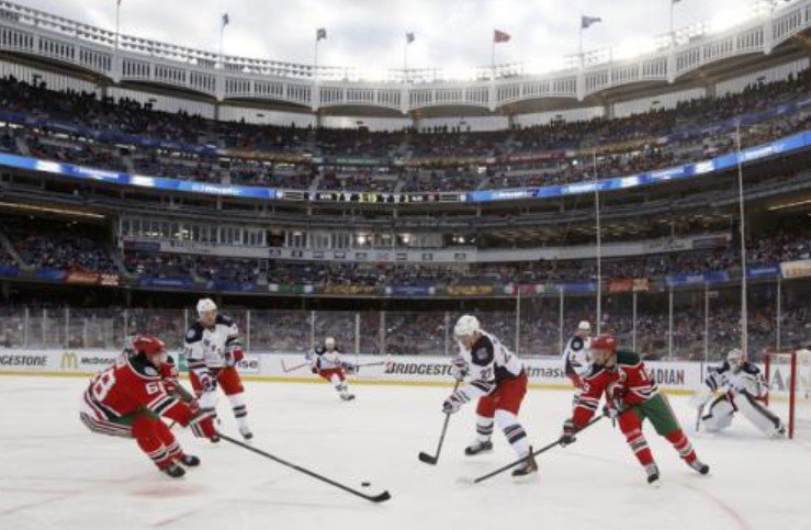 Rangers stun Islanders with epic comeback in outdoor thriller
