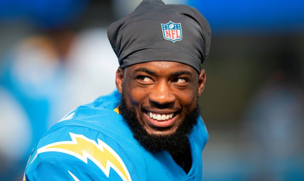 Chargers Bid Farewell to Mike Williams, Eye Future Prospects