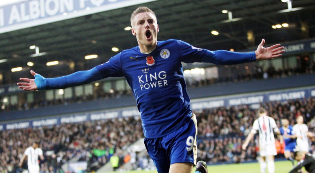 Vardy’s goal keeps Leicester on top; Ipswich and Leeds win thrillers