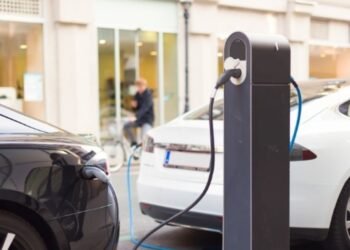 Surge in Australian Electric Vehicle Sales in 2024